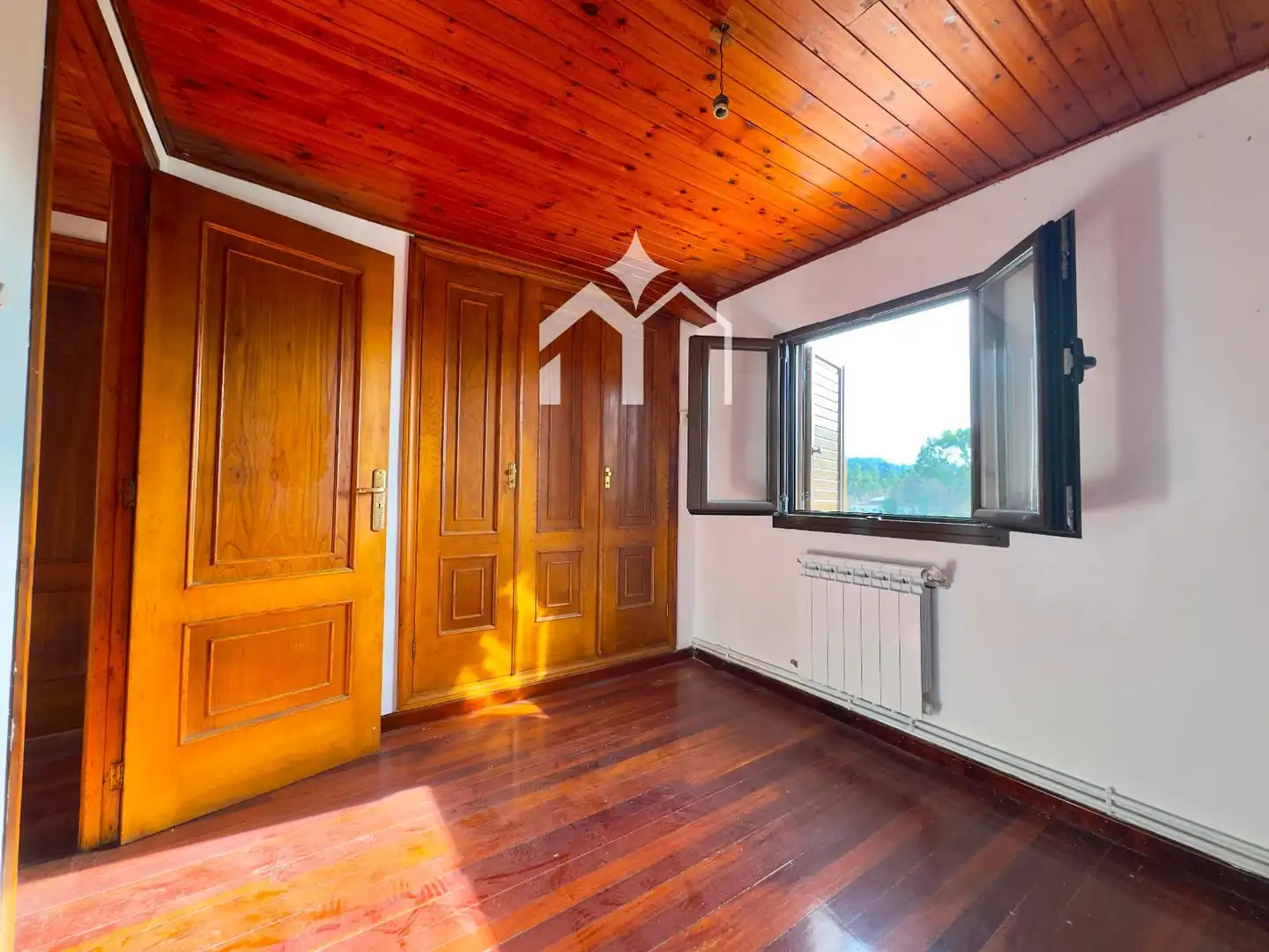 Bedroom of Houses for sale in Vilaboa  with Air Conditioner, Heating and Terrace