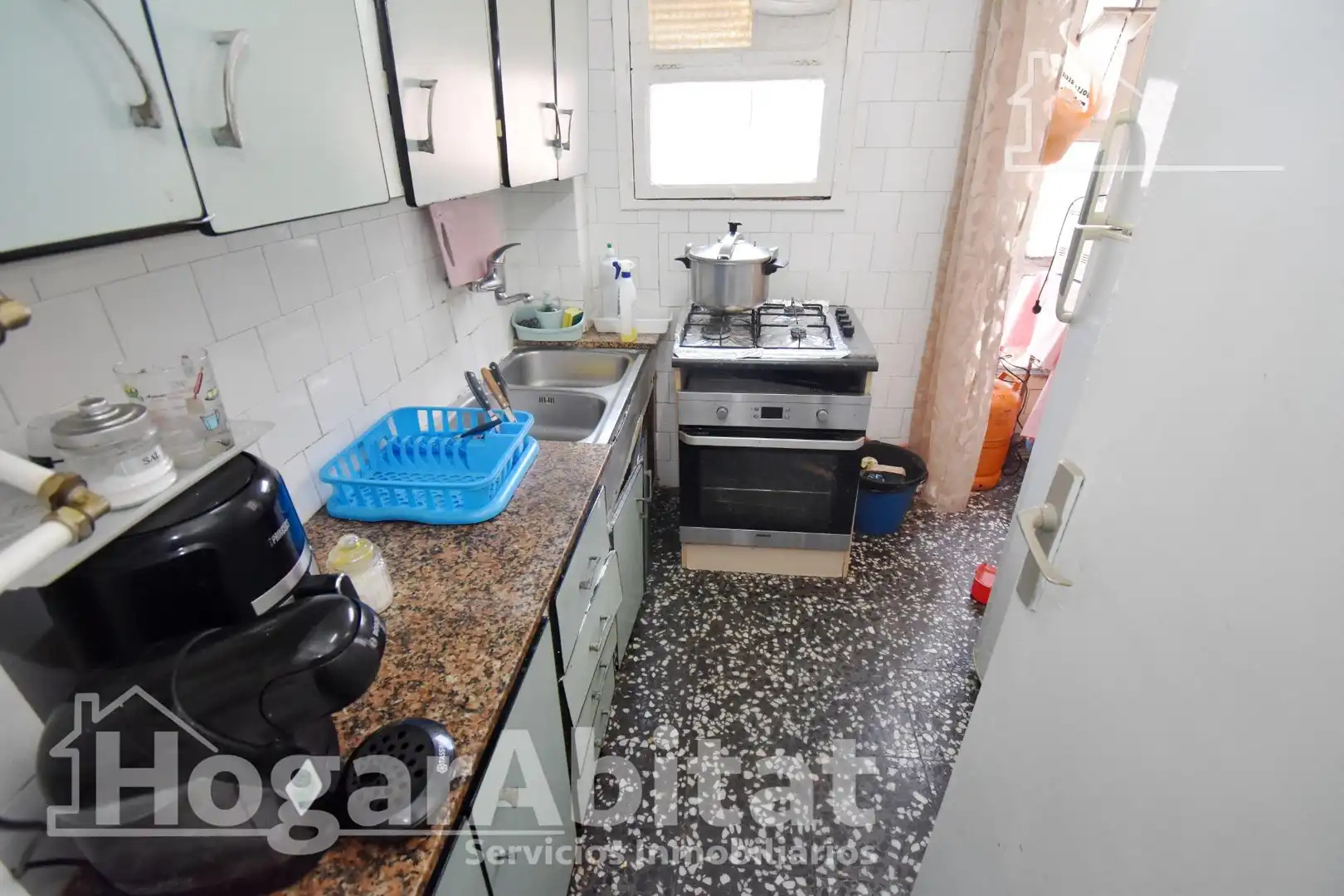 Cuina de Pis en venda en Castellón de la Plana / Castelló de la Plana amb Moblat i Balcó