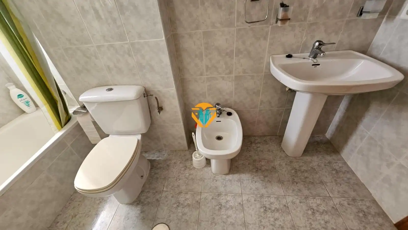 Bathroom of Flat for sale in Benidorm  with Terrace, Storage room and Furnished