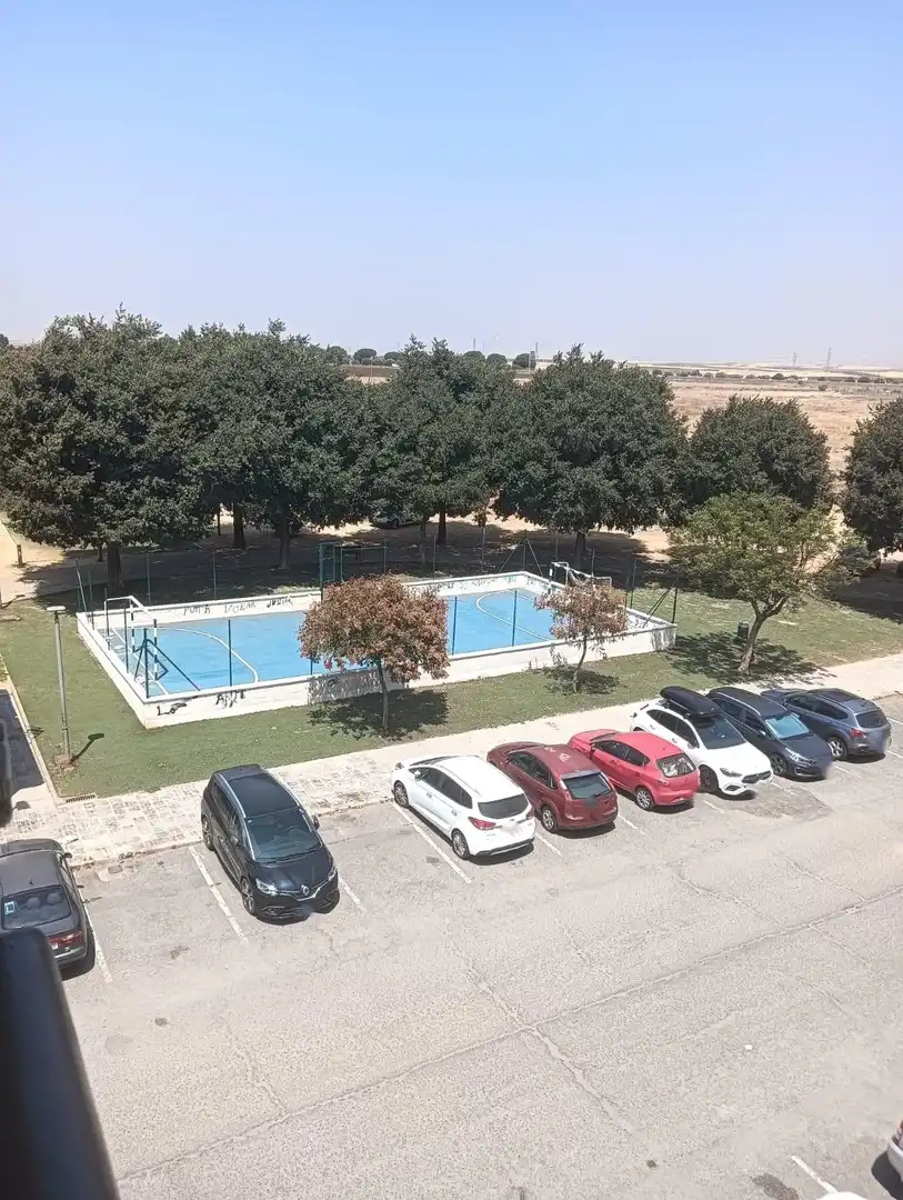 Piscina de Pis en venda en San Juan del Puerto amb Traster