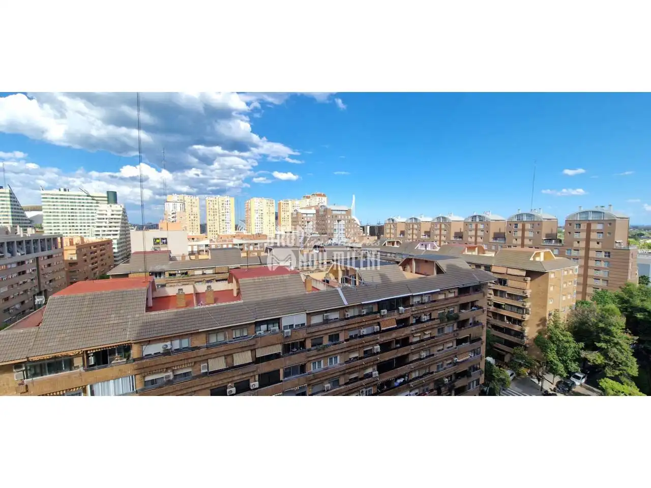 Vista exterior de Dúplex de lloguer en Valencia amb Aire condicionat, Jardí privat i Parquet