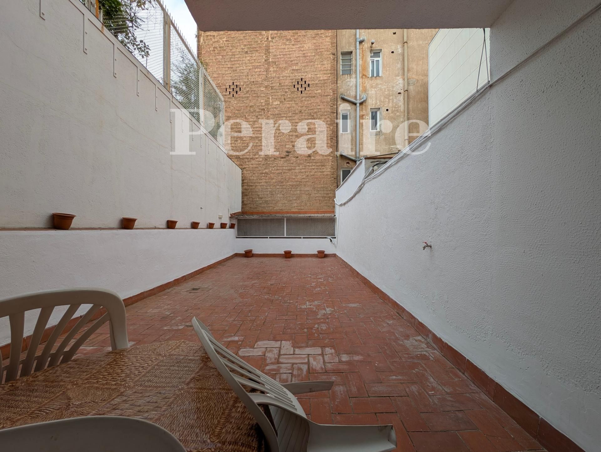 Piso en venta en  Plaça de Mañé i Flaquer, 7, El Putget i el Farró