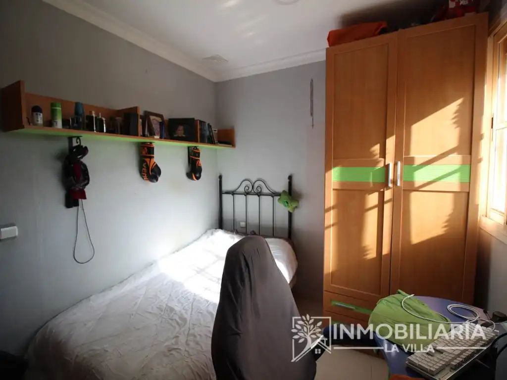 Dormitori de Casa o xalet en venda en Alhaurín de la Torre amb Aire condicionat, Moblat i Rentadora