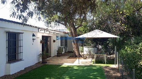 Foto 2 de Casa o chalet de alquiler en Cerros de Montequinto, Montequinto