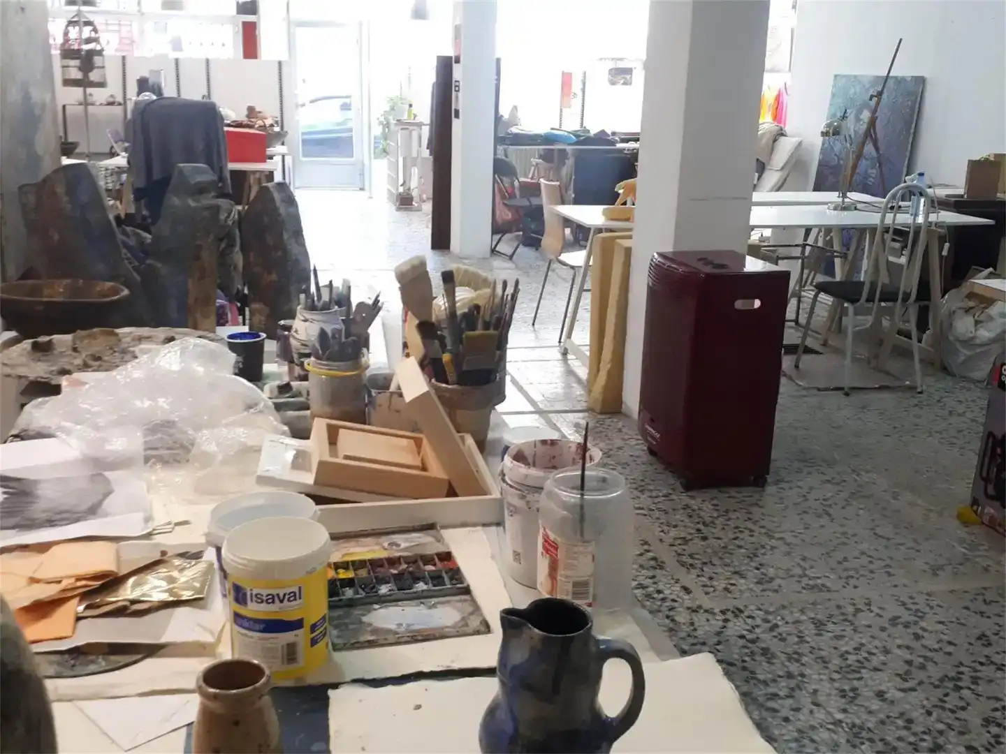 Außenansicht von Fabrikhallen zur Miete in Madrid