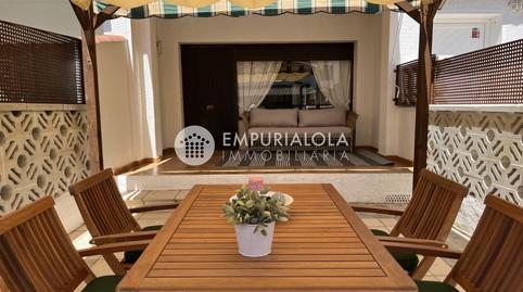 Foto 3 de Casa o xalet en venda a Calle Ebre, -1, Garrigàs, Girona