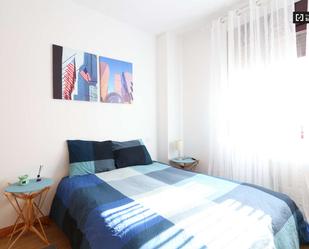 Bedroom of Flat to share in  Madrid Capital  with Air Conditioner and Terrace