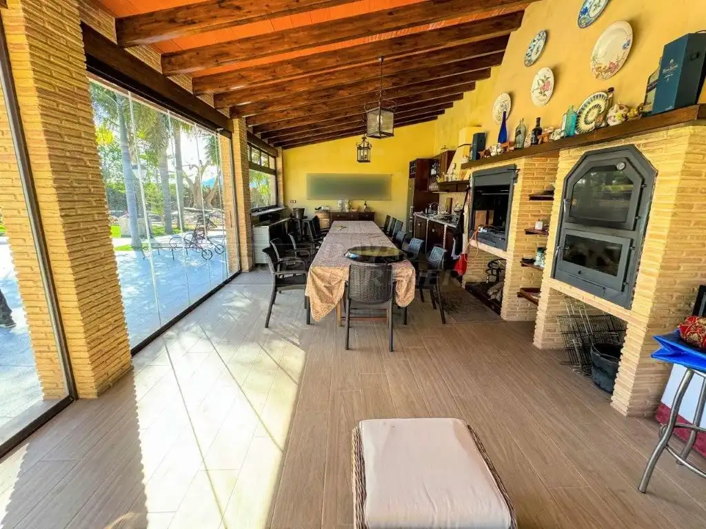 Terrassa de Casa o xalet en venda en Orihuela amb Aire condicionat, Jardí privat i Traster