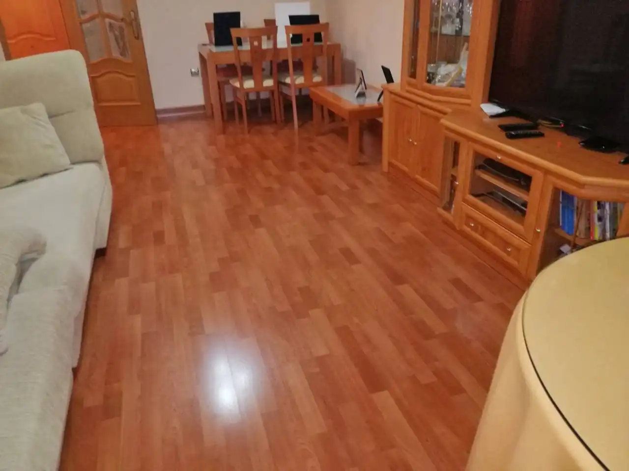 Living room of Flat for sale in Hellín  with Air Conditioner, Furnished and Balcony