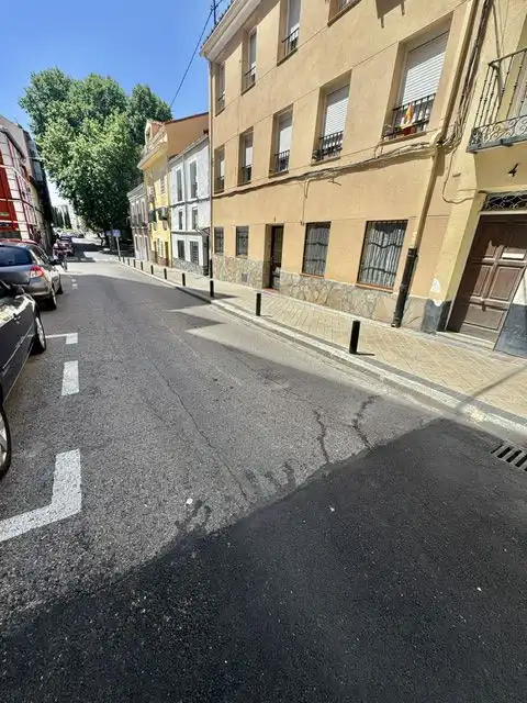 Vista exterior de Casa o xalet en venda en Madrid amb Terrassa