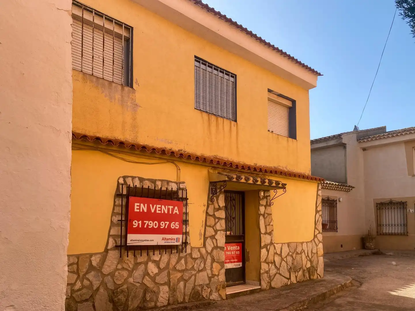 Vista exterior de Casa o xalet en venda en Balsa de Ves amb Terrassa