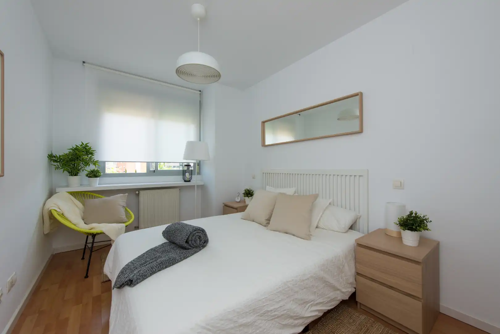 Habitación de Piso en venta en Madrid con Aire acondicionado, Trastero y Piscina comunitaria