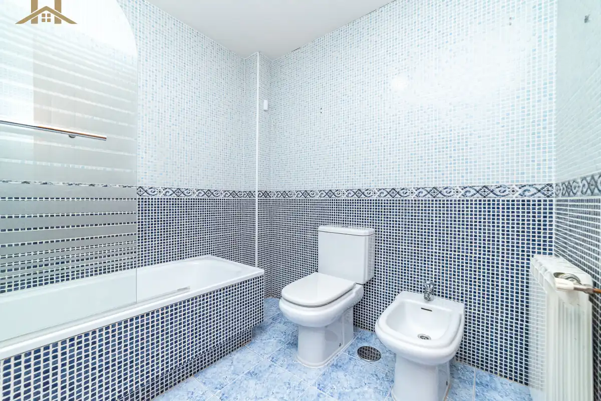 Baño de Casa o chalet en venta en Illescas con Aire acondicionado, Calefacción y Jardín privado