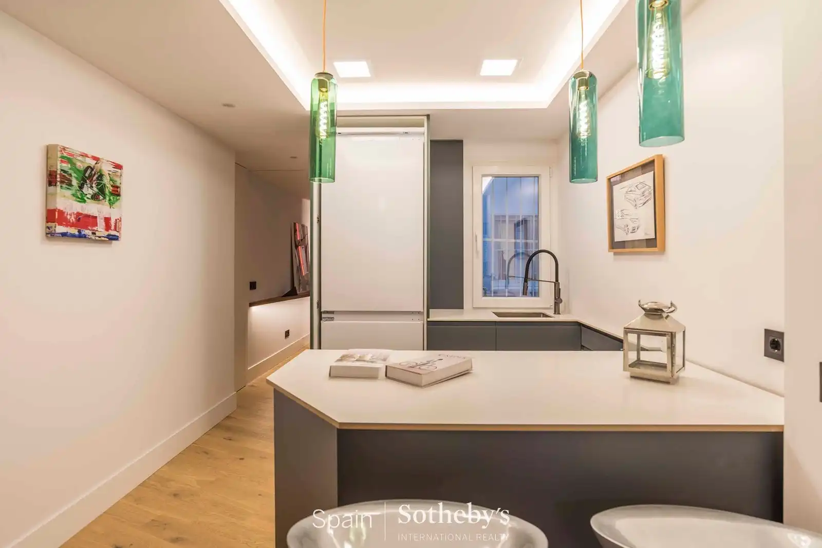Kitchen of Apartments for sale in Madrid  with Air Conditioner