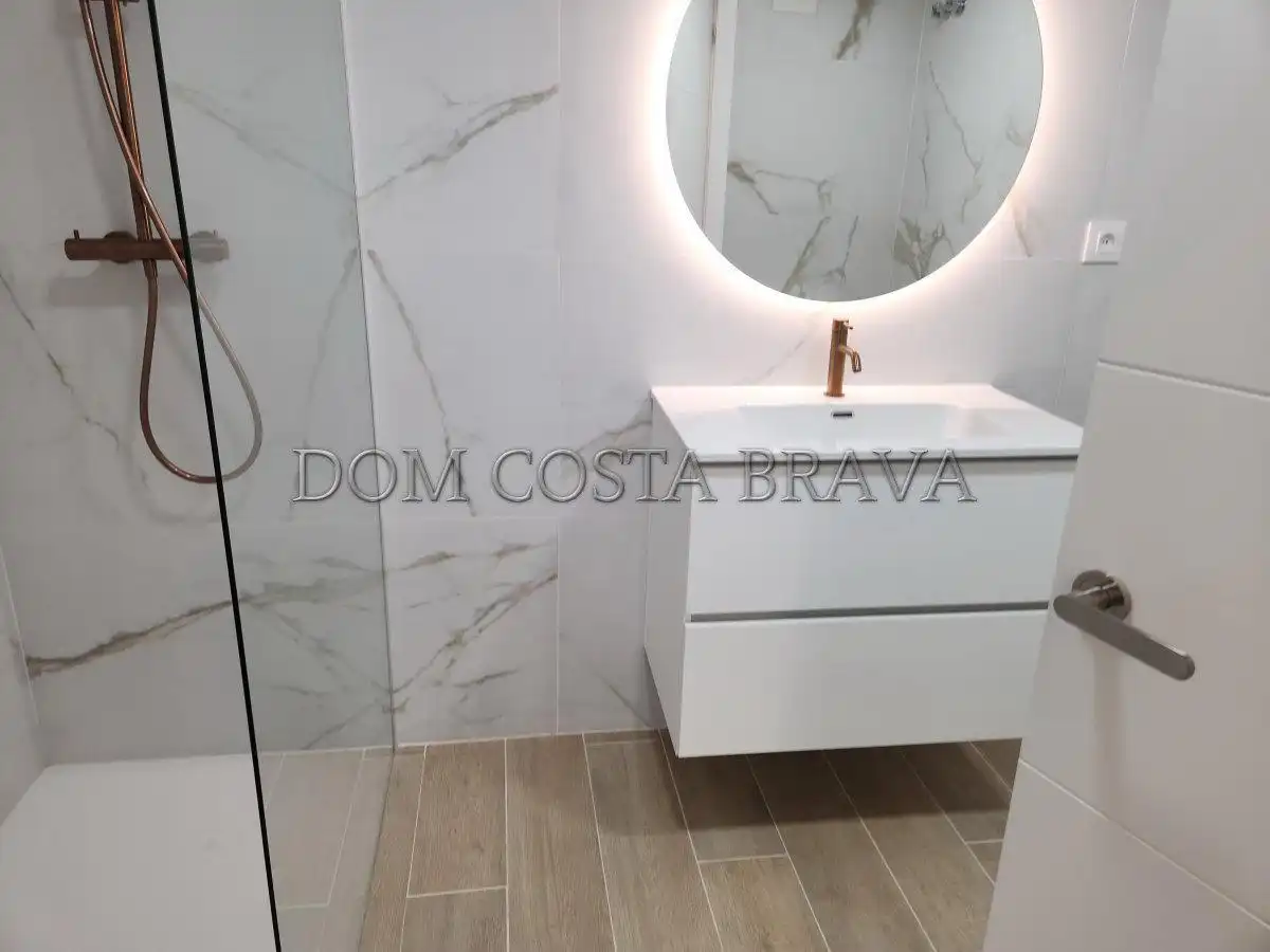 Dúplex con terraza en venta en Carrer Andreu Tuyet i Santamaria, imagen 10