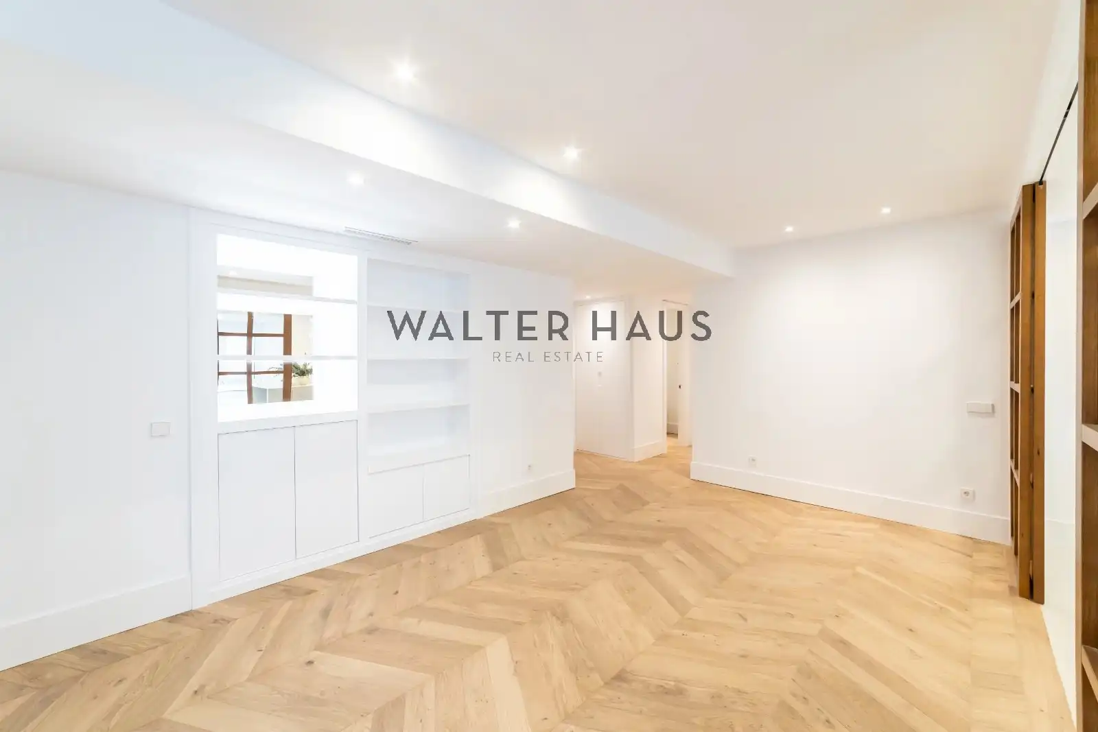 Flat with terrace for sale in Calle de Casado del Alisal, imagen 9