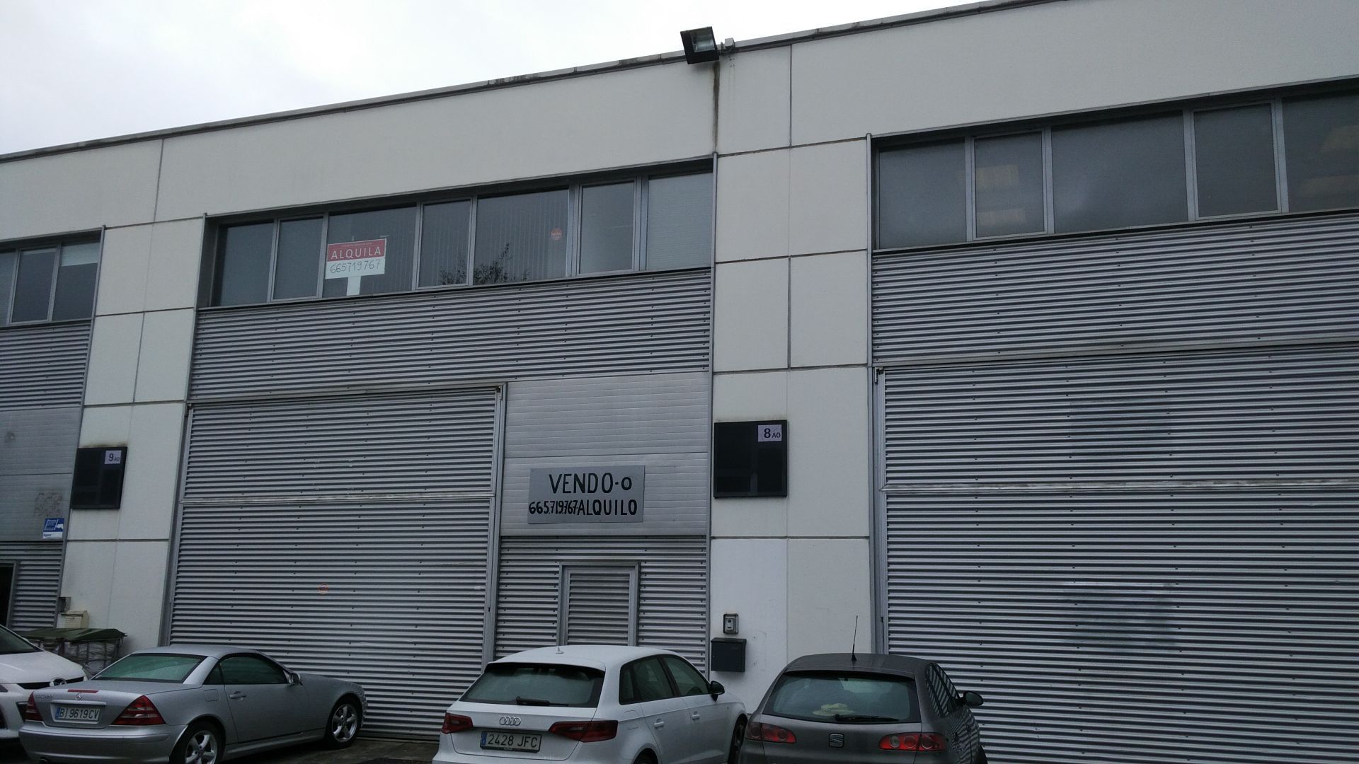 Vista exterior de Nau industrial de lloguer en Galdakao