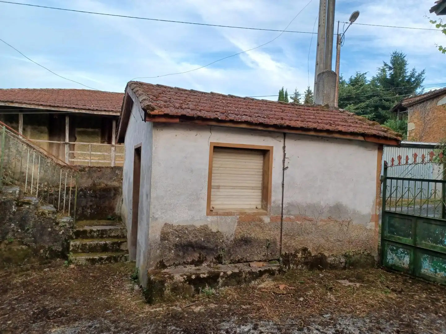 Außenansicht von Haus oder Chalet zum Verkauf in A Merca  