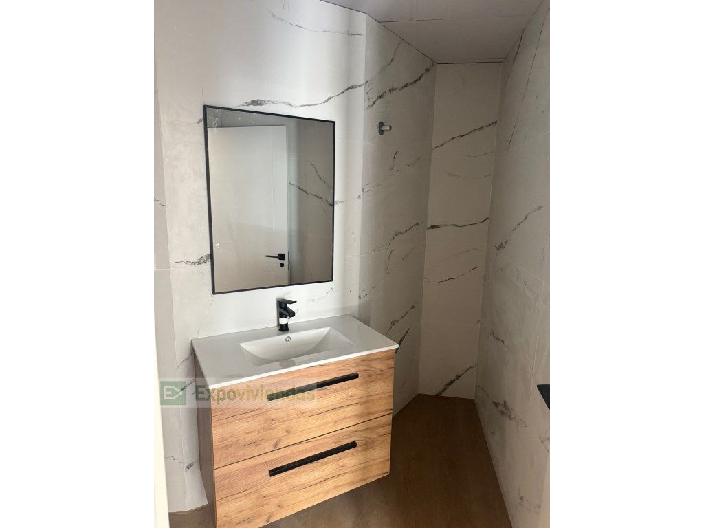 Badezimmer von Wohnungen zum Verkauf in  Murcia Capital