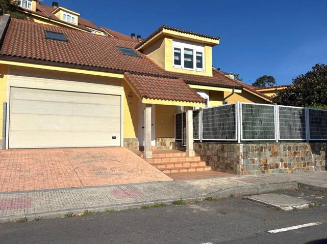 Casa-chalet en Alquiler en Calle MARUJA MALLO en Morás - A Zapateira