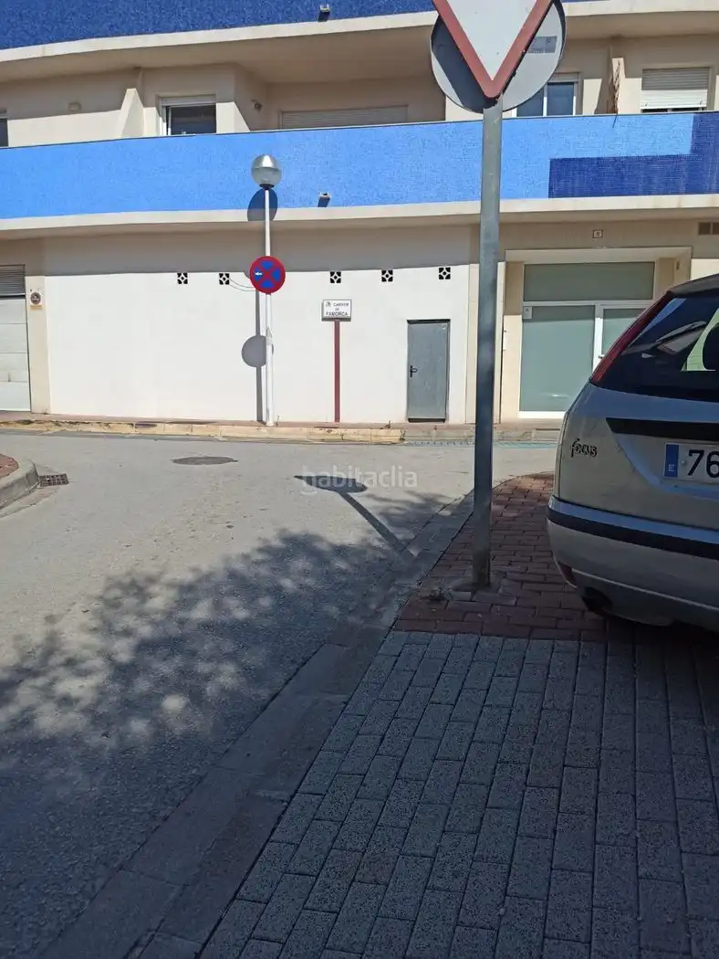 Gewerbefläche zur Miete in Carrer de Famorca 6, imagen 2