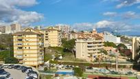 Vista exterior de Estudi en venda en Benalmádena amb Aire condicionat, Calefacció i Terrassa