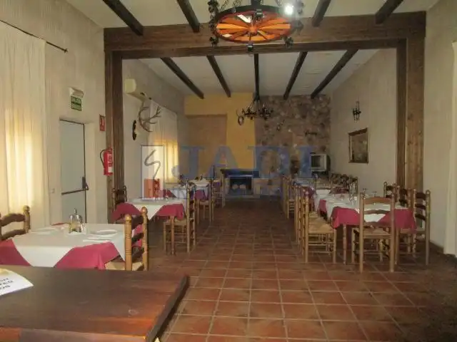 Gewerbefläche zum Verkauf in Viso del Marqués, imagen 4