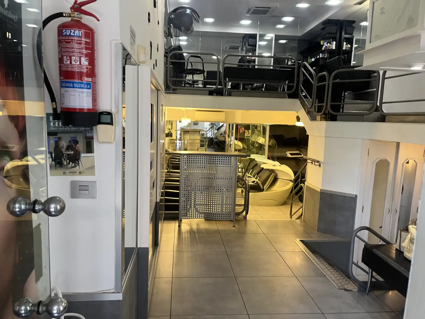 Local comercial en venda a Centro, imagen 2