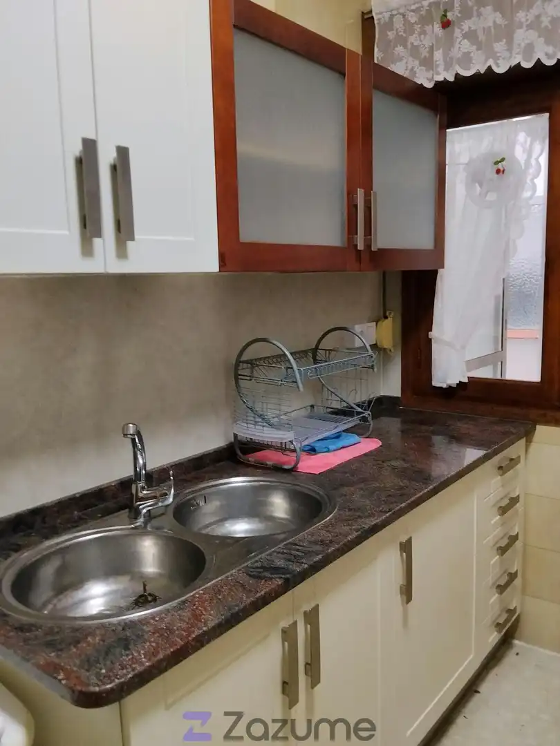 Kitchen of Flat for rent in Toro  with Heating, Furnished and Oven