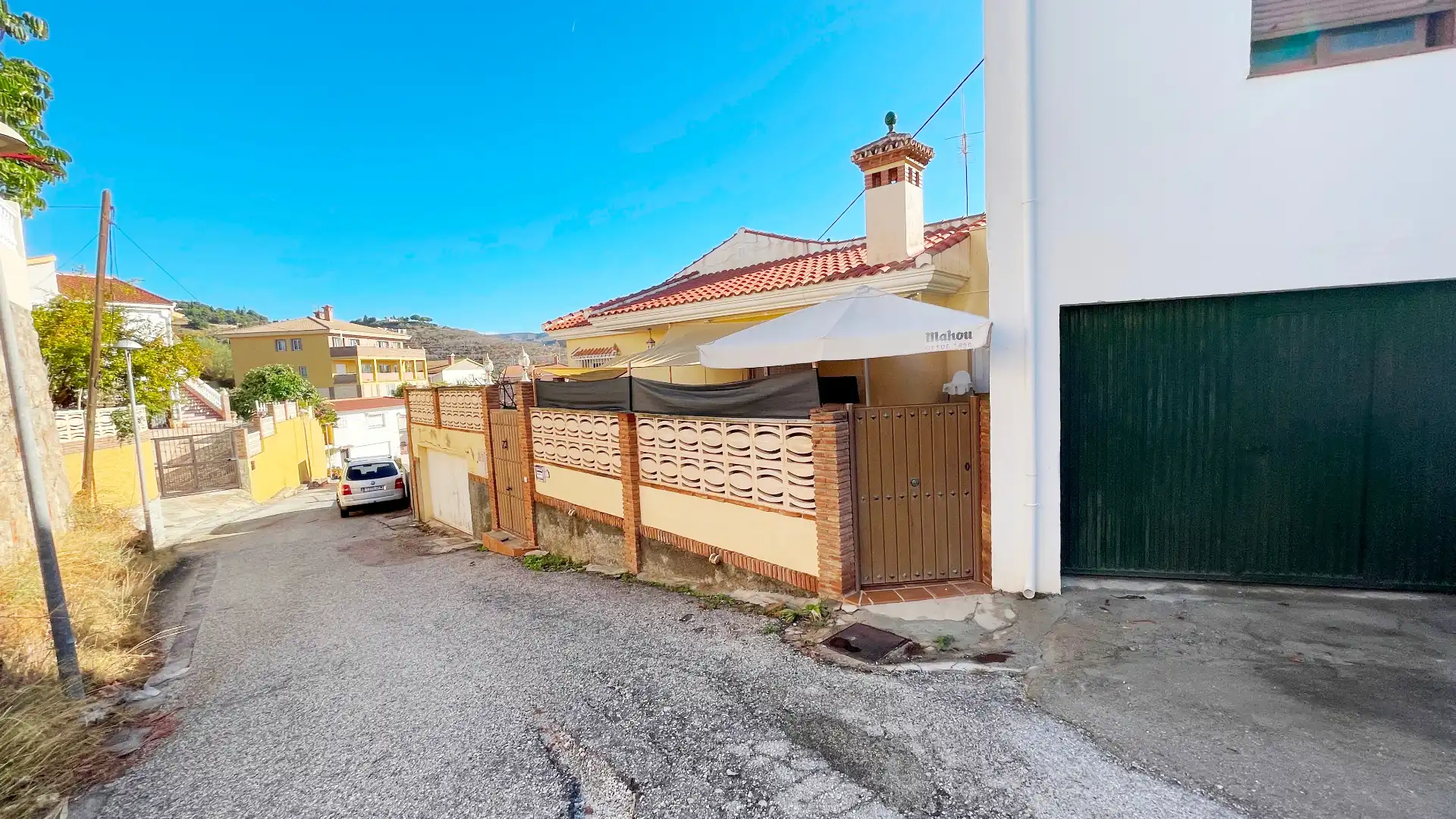 Exterior view of Houses for sale in Rincón de la Victoria