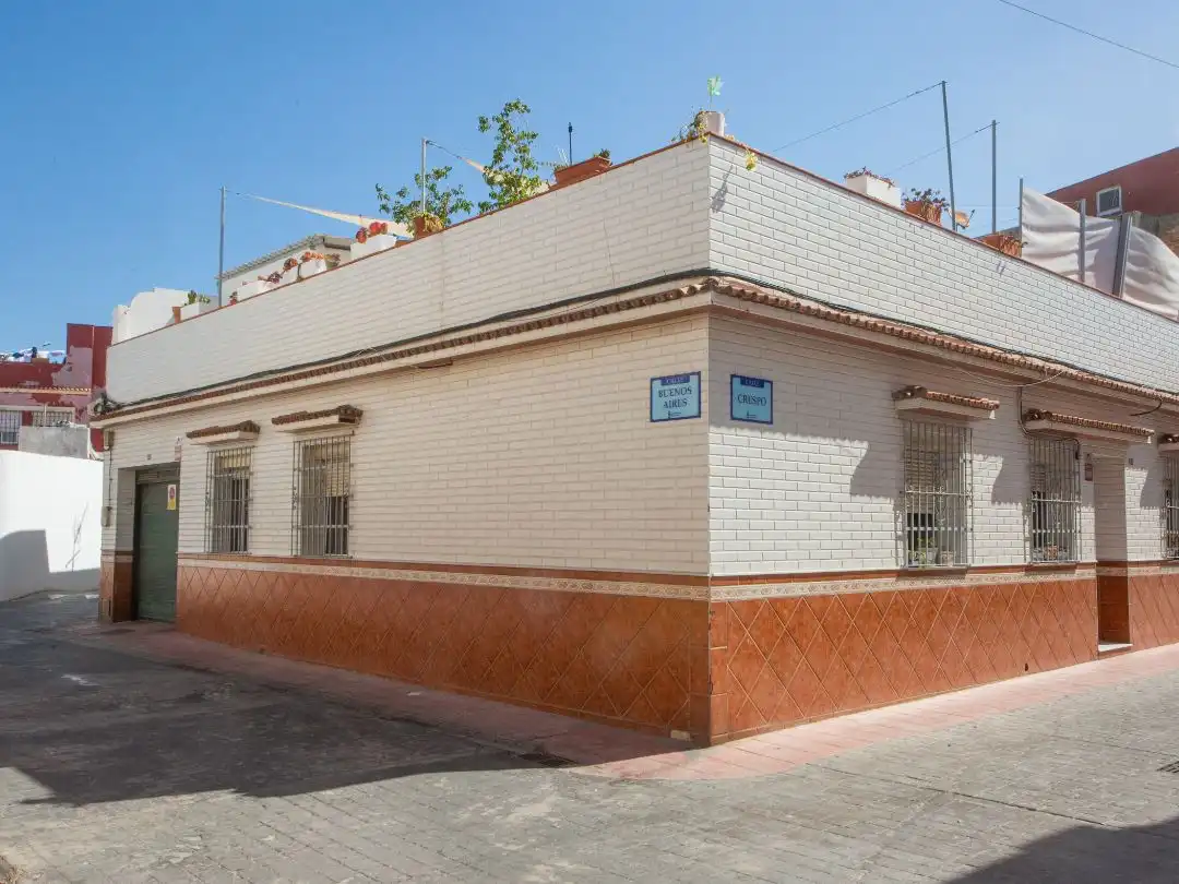 Vista exterior de Planta baixa en venda en La Línea de la Concepción amb Terrassa
