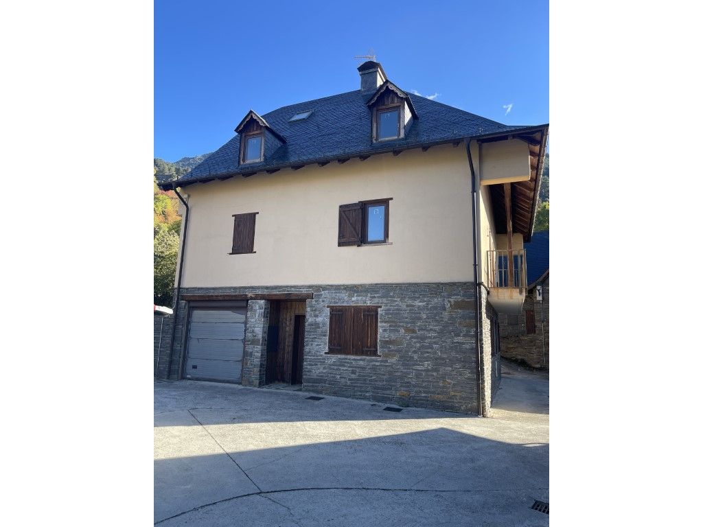 Vista exterior de Casa o chalet en venta en Arres