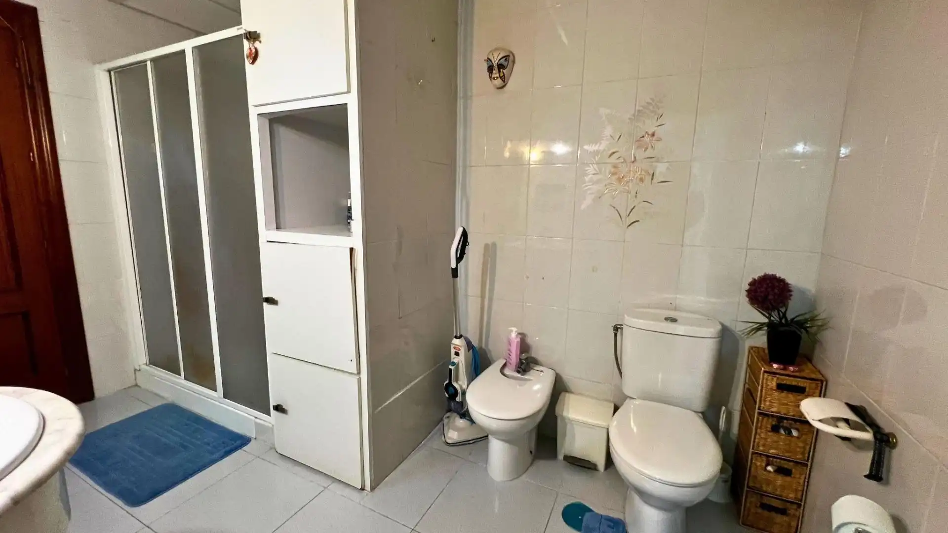 Baño de Piso en venta en Elda con Calefacción, Terraza y Balcón