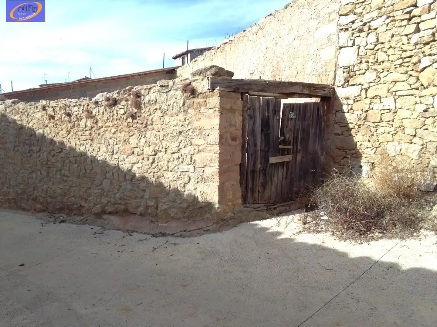 Exterior view of Houses for sale in Alpuente  with Heating, Storage room and Balcony
