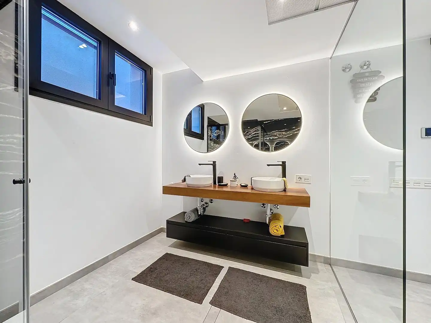 Bathroom of Houses for sale in Vera  with Air Conditioner, Heating and Private garden