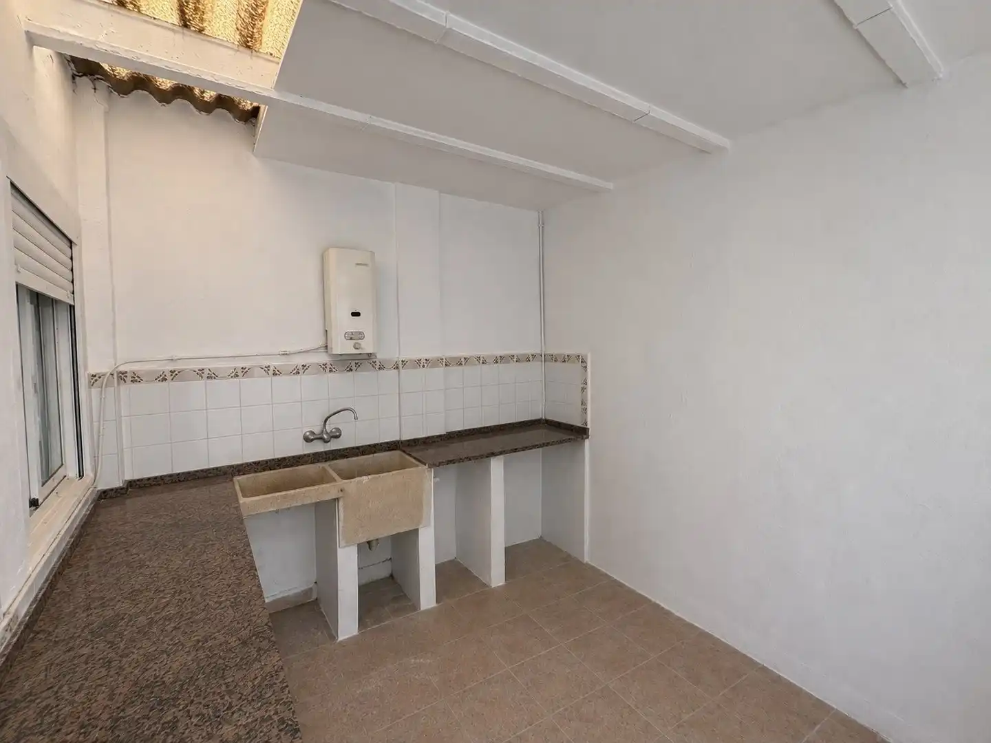 Küche von Erdgeschoss zum Verkauf in Llanera de Ranes mit Klimaanlage, Terrasse und Alarm