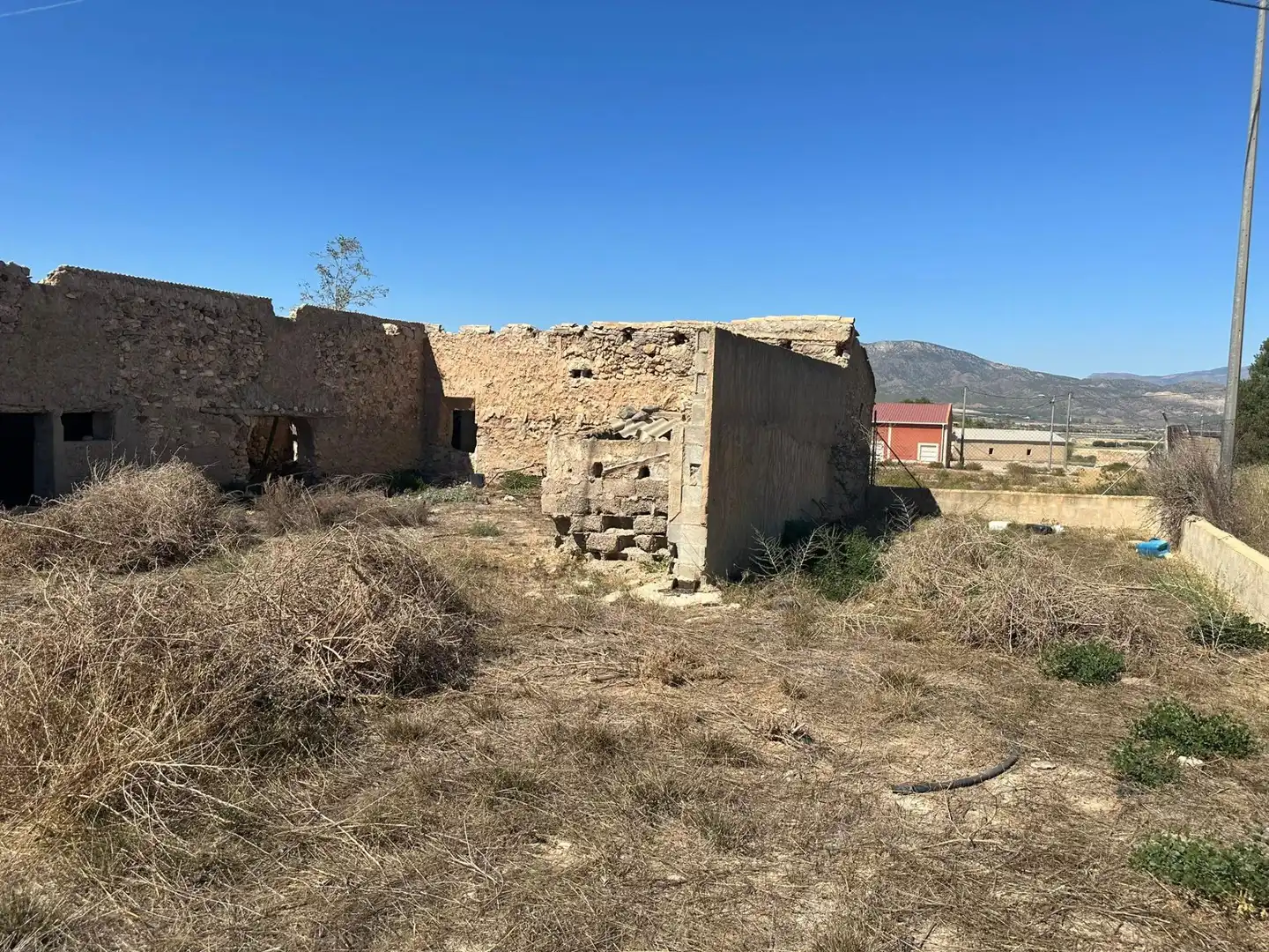 Country homes for sale in Lorca
