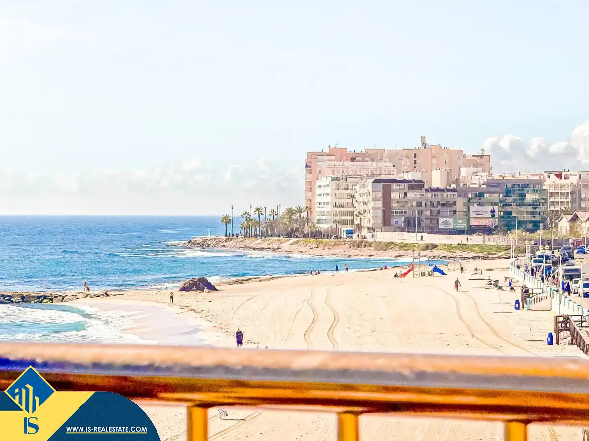 Apartment with terrace for sale in Playa de los Locos, imagen 11