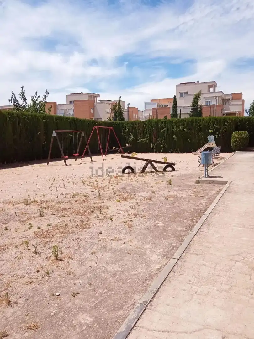 Flat for sale in Ciudad Real  with Heating, Private garden and Furnished