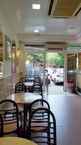 Local comercial en Venta en Bellvitge