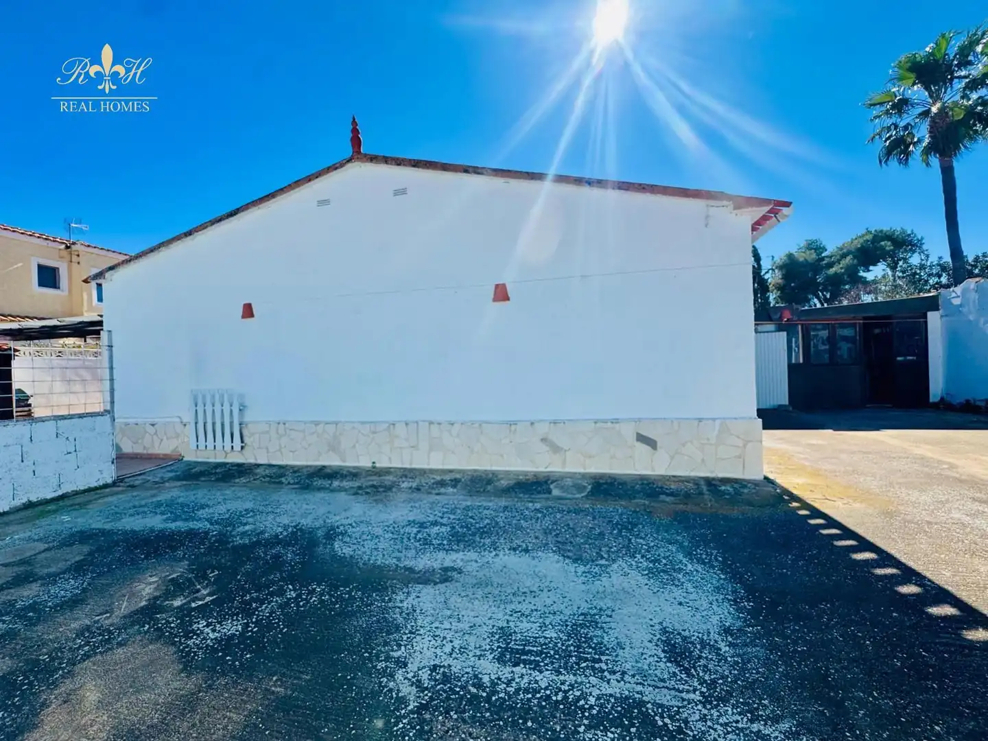 Exterior view of Houses for sale in Benidorm  with Air Conditioner, Terrace and Swimming Pool