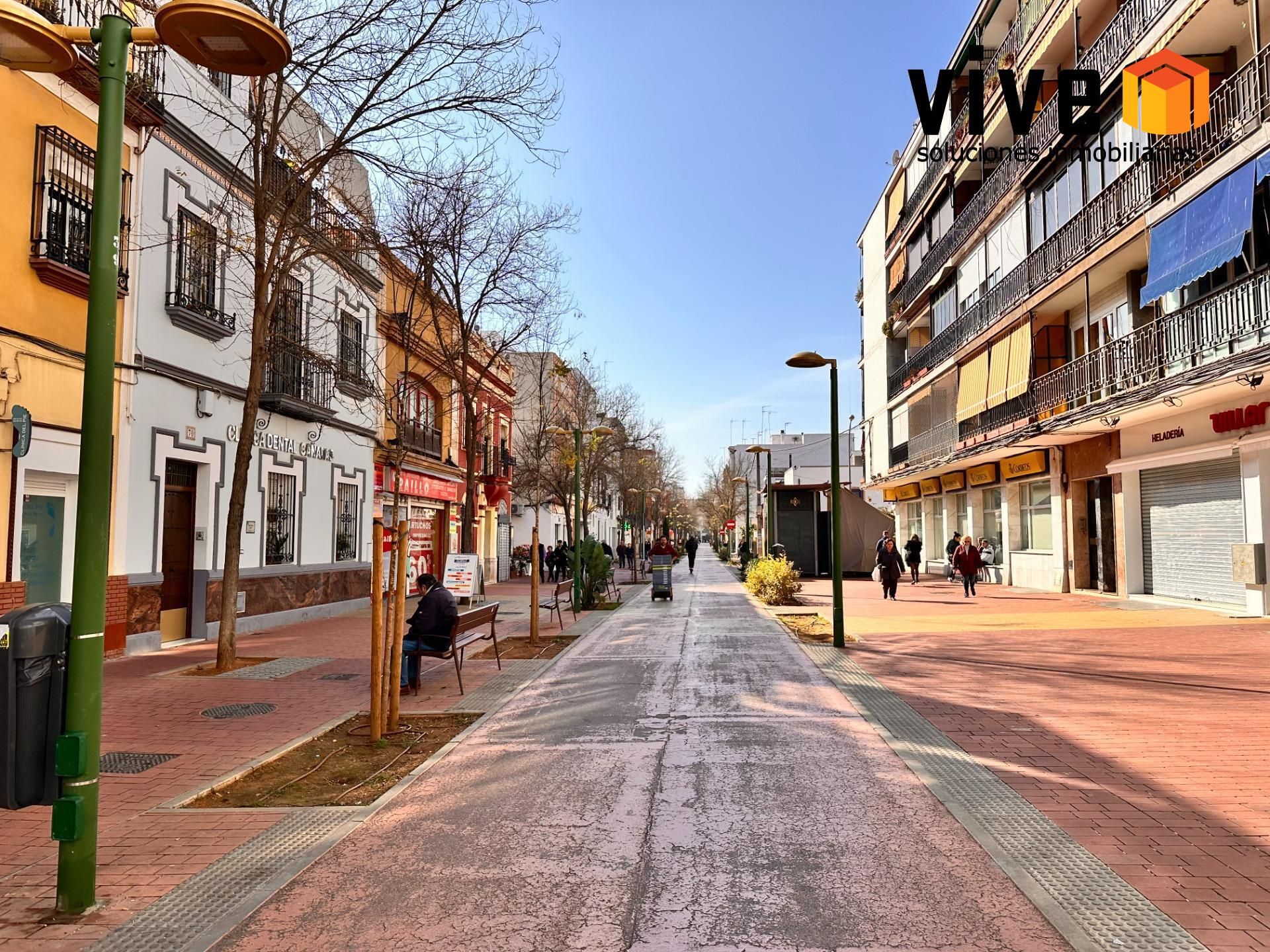 Casa adosada en venda a Cruz Roja, Macarena