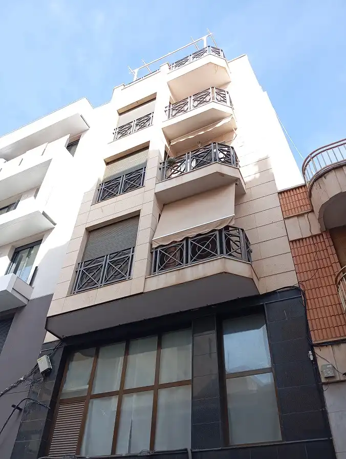 Pis amb terrassa en venda a Santa Pola ciudad