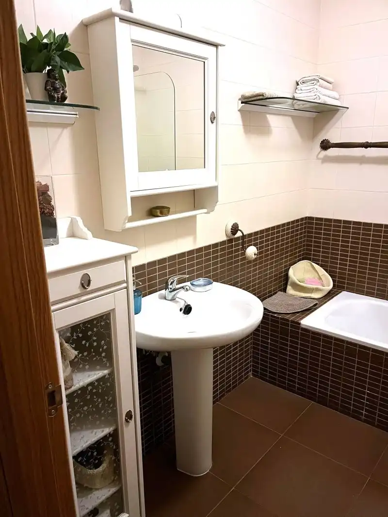 Bany de Casa o xalet en venda en Valdemanco amb Calefacció, Terrassa i Traster