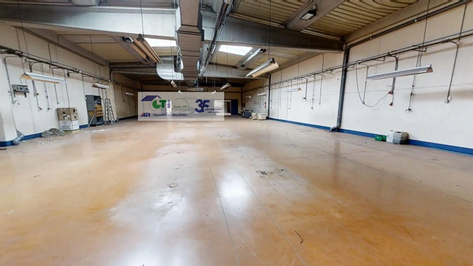 Nave industrial de alquiler en Zaragoza