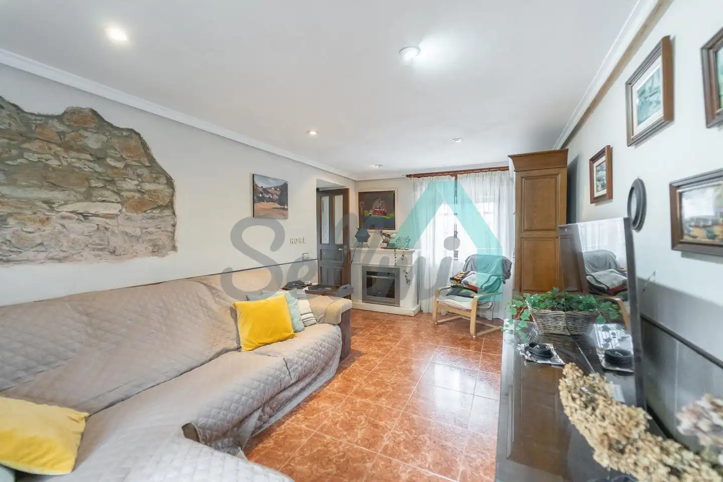 Sala de estar de Casa o chalet en venta en Castropol con Calefacción y Jardín privado