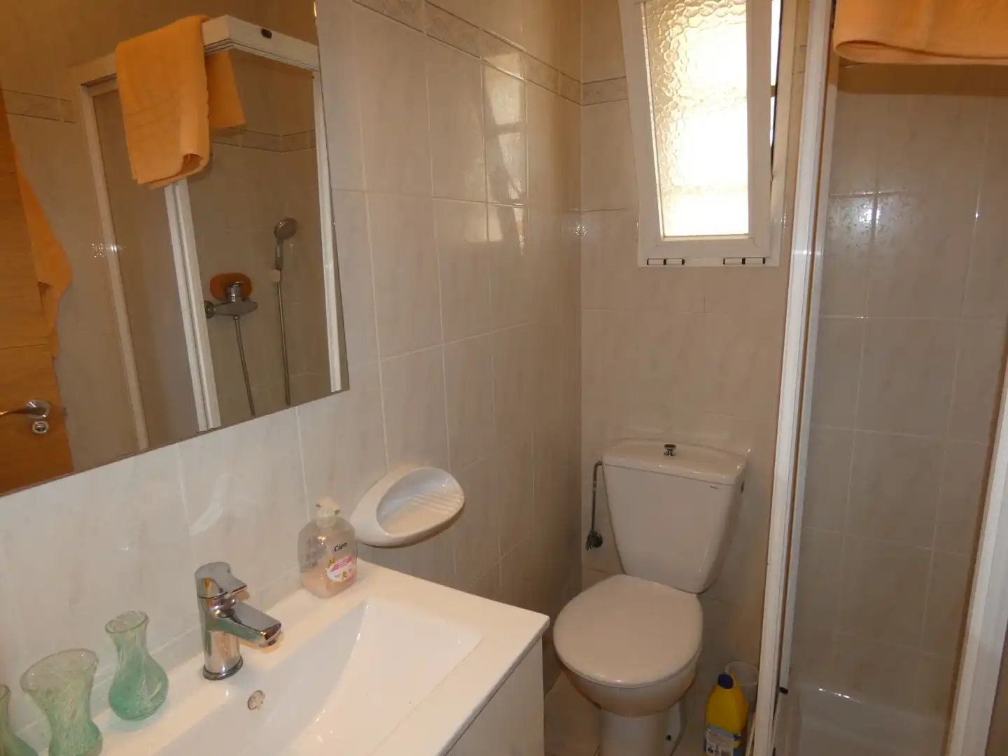 Baño de Casa o chalet en venta en L'Alfàs del Pi con Aire acondicionado, Calefacción y Jardín privado