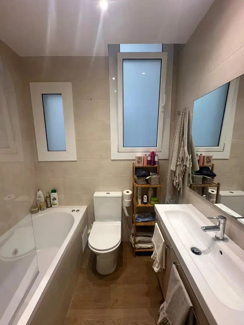 Apartament amb terrassa en venda a Carrer MARQUES DE SENTMENAT, imagen 8