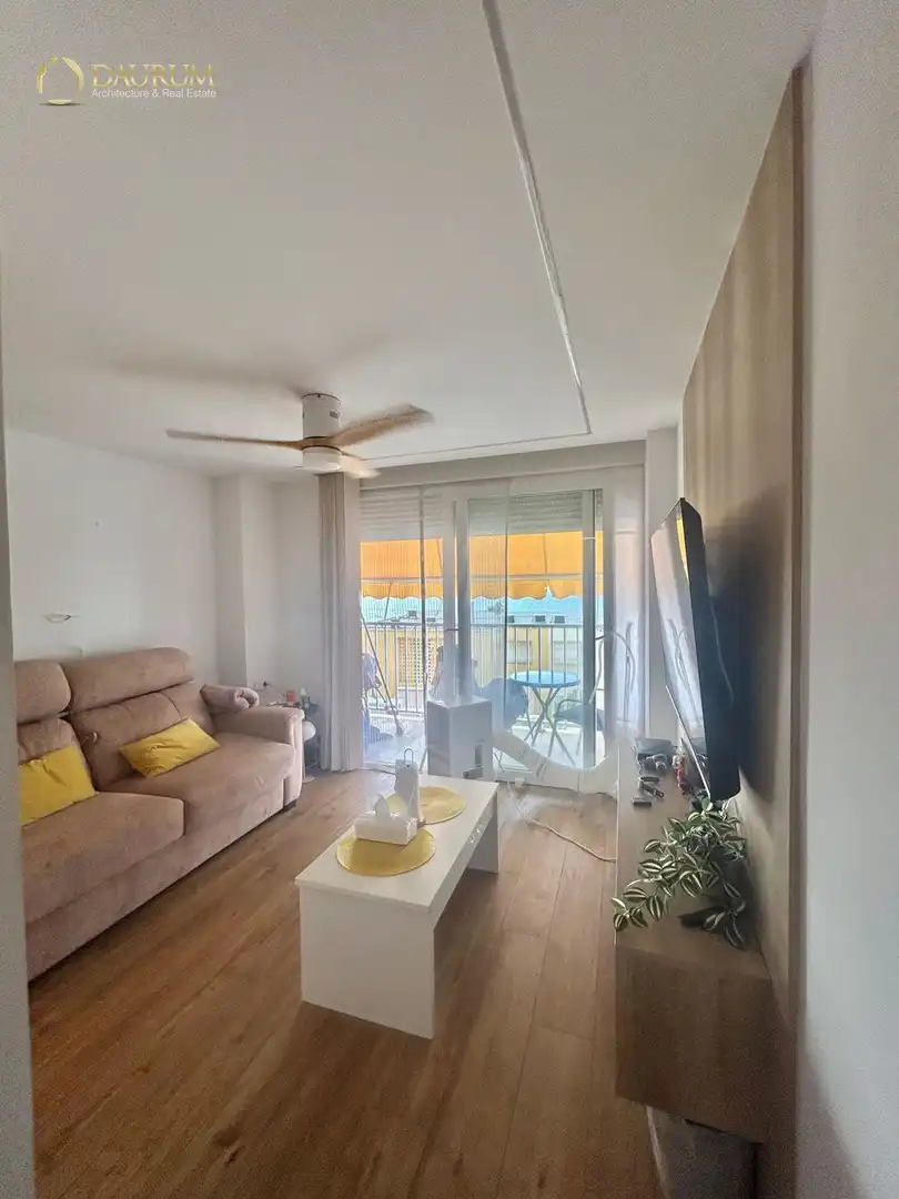 Flat with lift for sale in AVENIDA DE LA ARMADA ESPAÑOLA, imagen 2