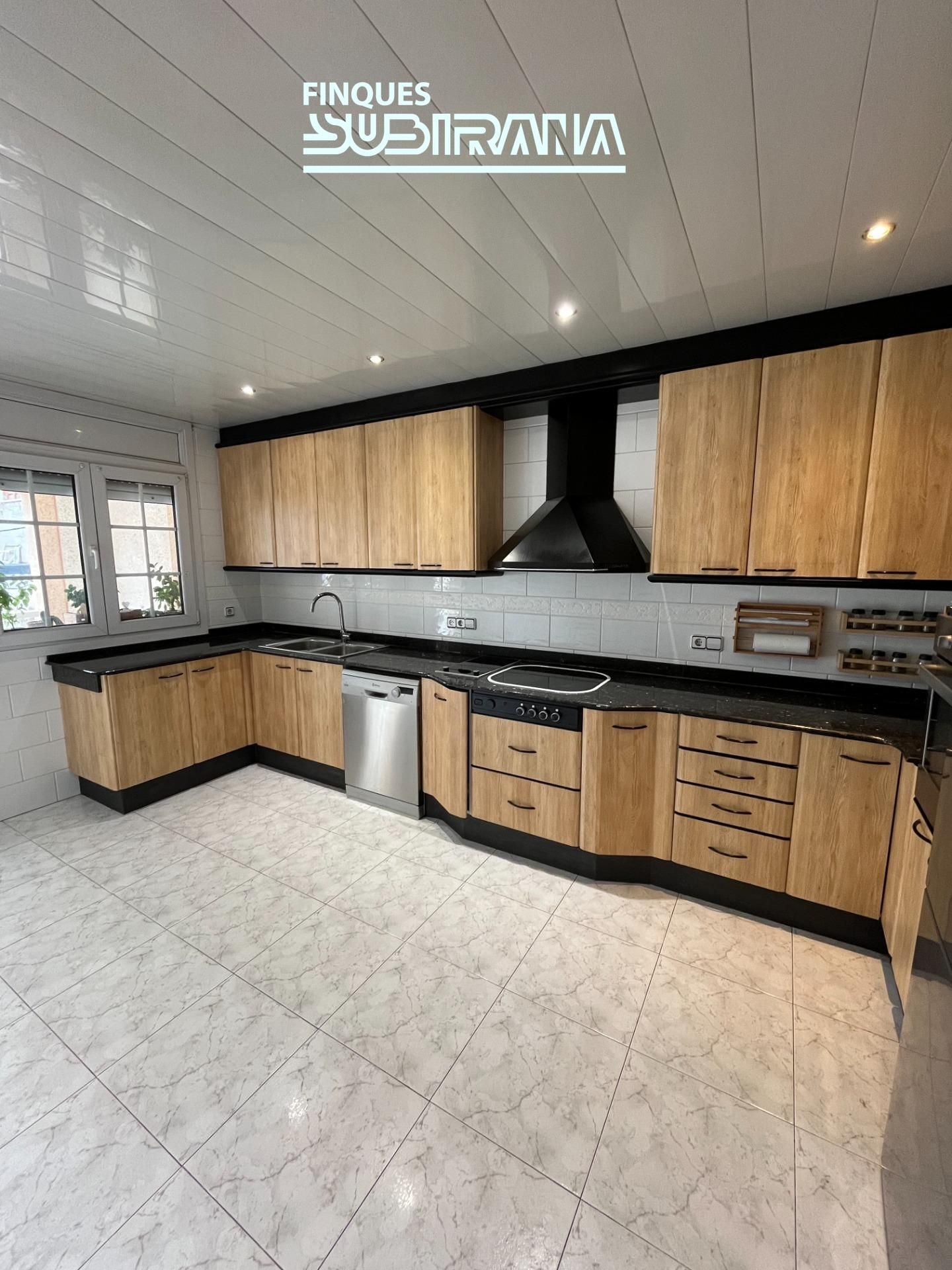 Kitchen of House or chalet for sale in Vilanova del Camí  with Heating, Terrace and Storage room